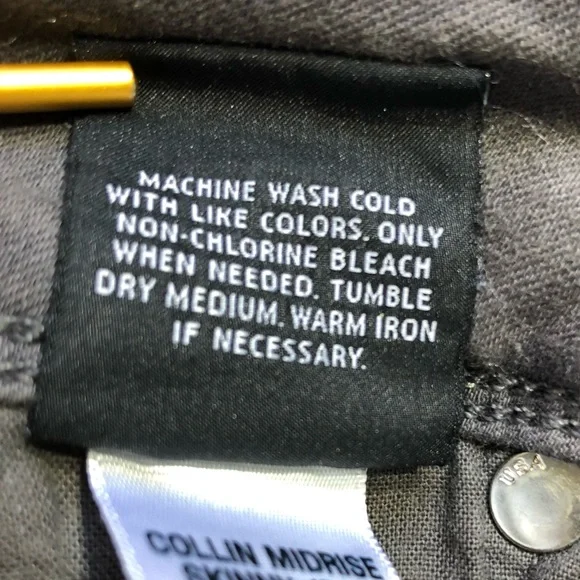 Hudson Collin Mid-Rise Skinny Jeans - Picture 9 of 10